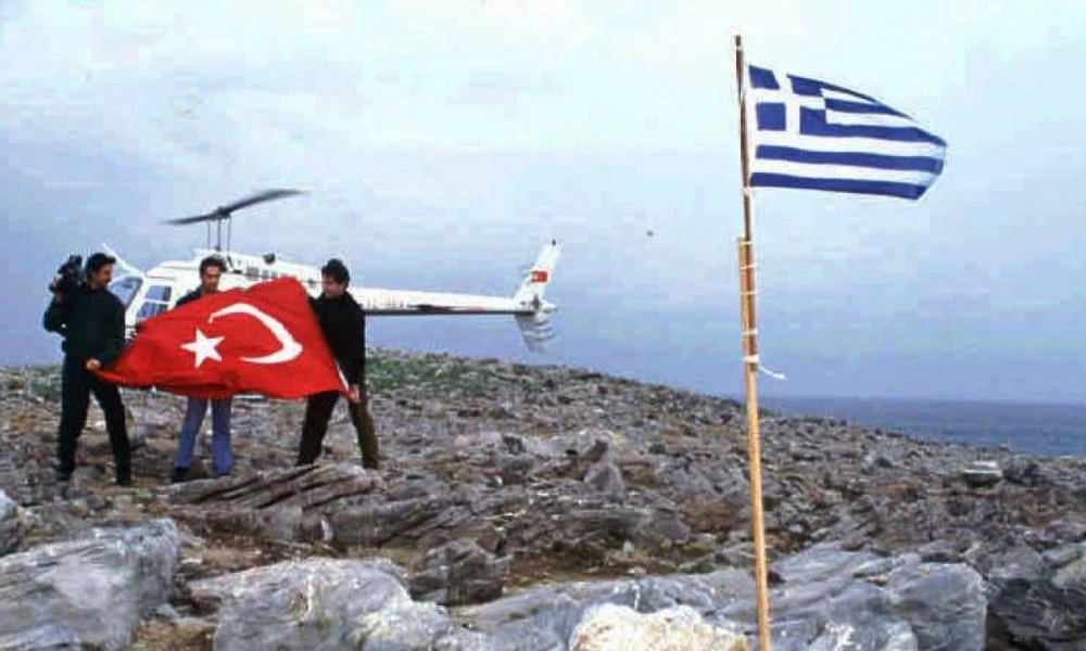 Ο Σημίτης θα παρέπεμπε στην Χάγη την υπόθεση των Ιμίων